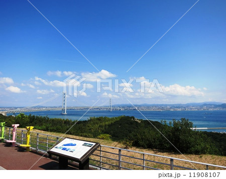 世界最長の明石海峡大橋 11908107