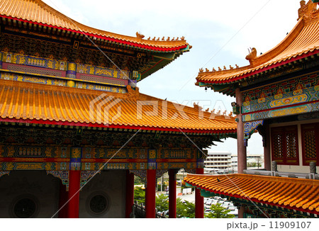 Beautiful buildings in Chinese Temple,Nonthaburi,Thailand. 11909107