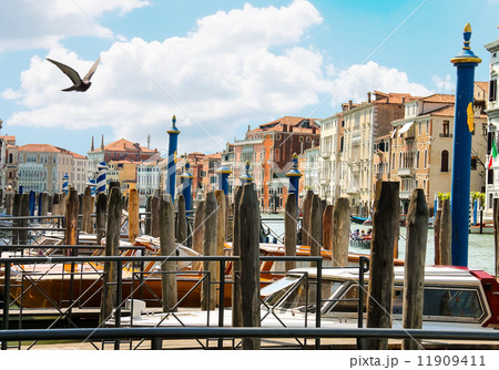 Boats on moorings on the Grand Canal in Venice, Italy 11909411