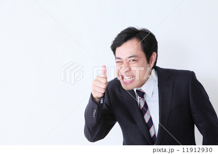 ミドル　ビジネスマン　イメージ 11912930
