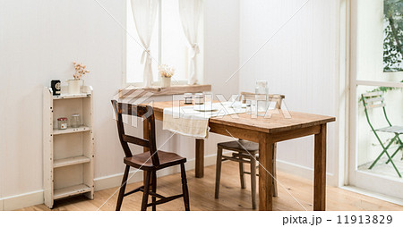 ダイニング 11913829
