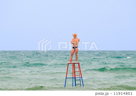 The rescuer on a tower 11914801