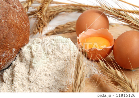 Making bread 11915126