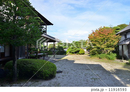 熊本城の一角にある旧細川刑部邸の表書院廊下 熊本城の一角にある旧細川刑部邸の表書院廊下 11916593