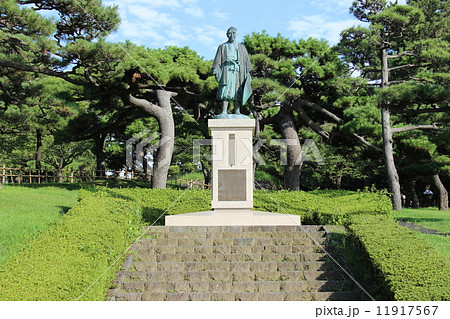 河村瑞賢翁の像 11917567