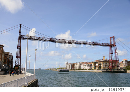 スペイン　ビルバオ　ビスカヤ橋 11919574