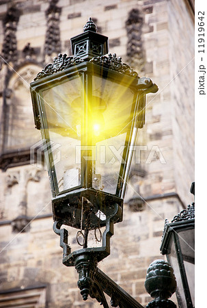 Old streetlamp lights 11919642