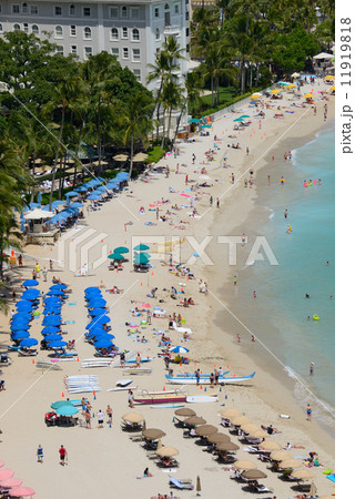アメリカ　ハワイ　ワイキキビーチ 11919818