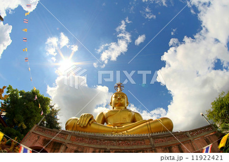 Wat Tai temple and Buddhist sculpture in Ubon Ratchathani, Thail Wat Tai temple and Buddhist sculpture in Ubon Ratchathani, Thail 11922421