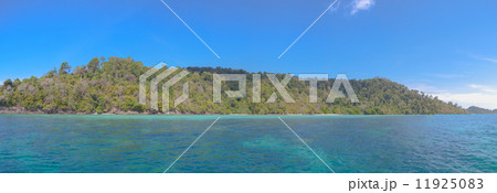 Sea and blue sky panorama 11925083