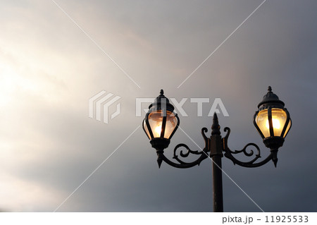 Electric street lamp 11925533