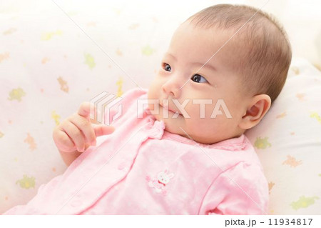 ごきげんな女の子 11934817