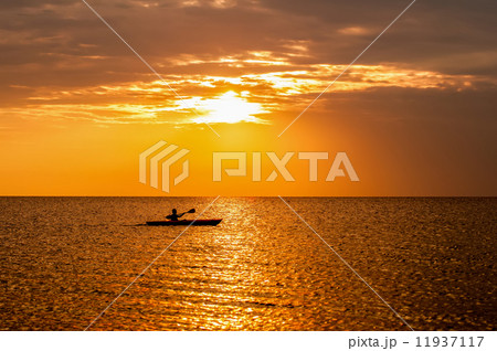 sunset at the beach 11937117