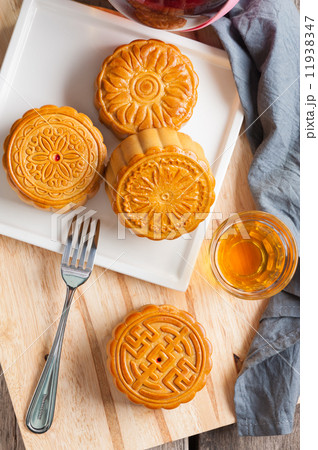 Moon cake Moon cake 11938347