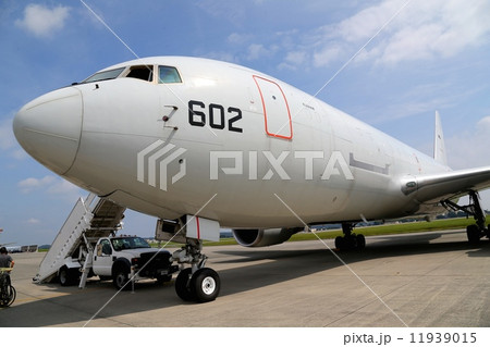 飛行機 飛行機 11939015
