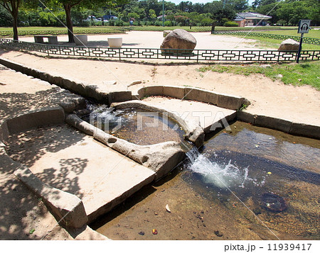 世界遺産 韓国 慶州 雁鴨池(臨海殿址) 水溝跡 世界遺産 韓国 慶州 雁鴨池(臨海殿址) 水溝跡 11939417