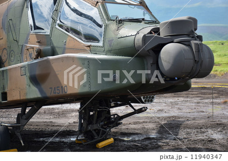 アパッチ AH-64D ( 攻撃ヘリコプター ) M230 機関砲 2014年 富士総合火力演習 アパッチ AH-64D ( 攻撃ヘリコプター ) M230 機関砲 2014年 富士総合火力演習 11940347