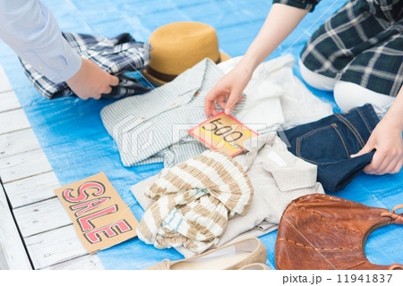 フリーマーケット 11941837