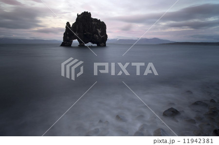 Icelandic Landscape 11942381