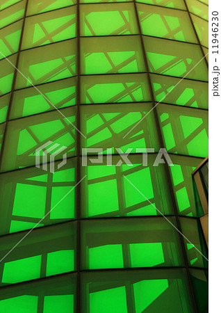 Green glass structure Green glass structure 11946230
