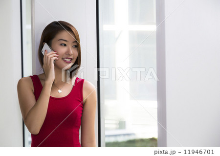 Calling lady Calling lady 11946701