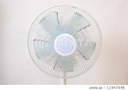 汚れた扇風機 11947646