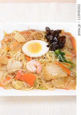 おいしい中華あんかけ五目やきそば 11948302