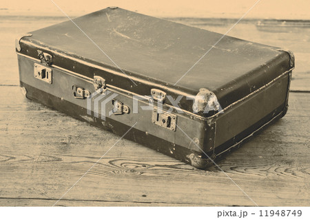 old suitcase 11948749