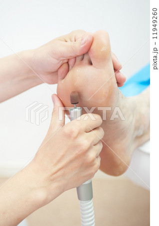 pedicure pedicure 11949260