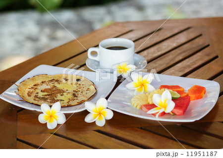 Traditional Balinese breakfast 11951187