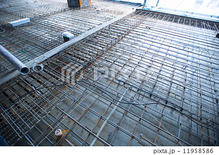 工事現場の鉄筋配筋 11958586