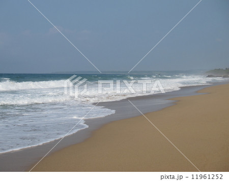 台湾 最南端 墾丁国家公園(こんてい) 南湾海水浴場 台湾 最南端 墾丁国家公園(こんてい) 南湾海水浴場 11961252