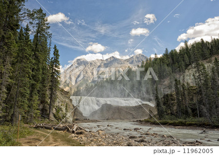 Yoho Park Wapta falls 11962005