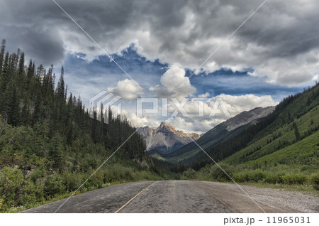 Yoho park glacier view 11965031