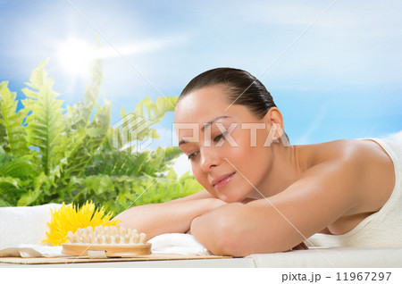 beautiful spa woman lying on the couch beautiful spa woman lying on the couch 11967297