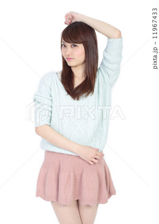 若い女性　ポートレート 11967433