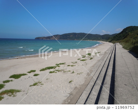 誰もいない海（島根県大田市） 11969752