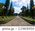 ホーチミン市のレバンタム公園の入り口正面 11969950