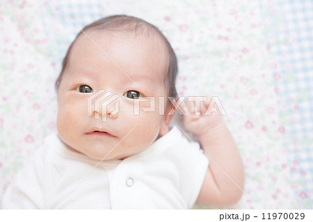 生後27日目 新生児 赤ちゃん 生後27日目 新生児 赤ちゃん 11970029