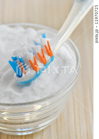 sodium bicarbonate and toothbrush sodium bicarbonate and toothbrush 11970725