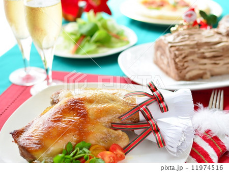 クリスマス料理　ローストチキン 11974516