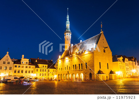 Tallinn central Town Hall Square by night (Raekoja plats) 11975923