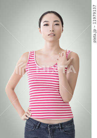 Chinese girl Chinese girl 11979137
