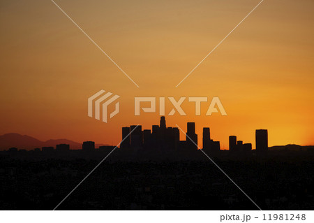 Sunrise with heat haze of Downtown Los Angeles skyline Sunrise with heat haze of Downtown Los Angeles skyline 11981248