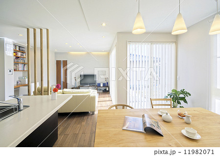 洋風建築　リビング 11982071