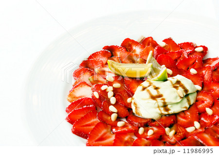 strawberry carpaccio strawberry carpaccio 11986995