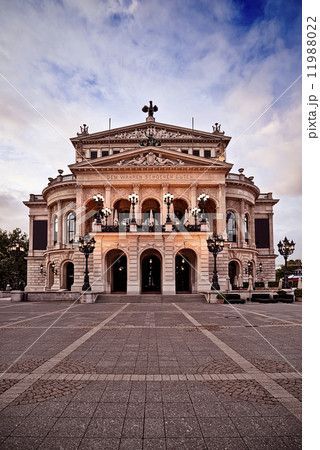 Frankfurt Opera 11988022