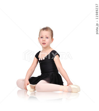 little ballerina cryingの写真素材 [11989237] - PIXTA