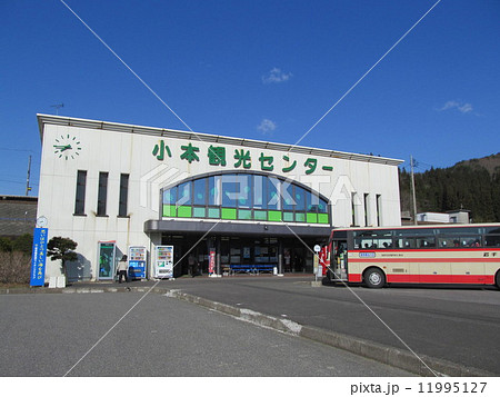 岩手県の小本駅とバス 岩手県の小本駅とバス 11995127