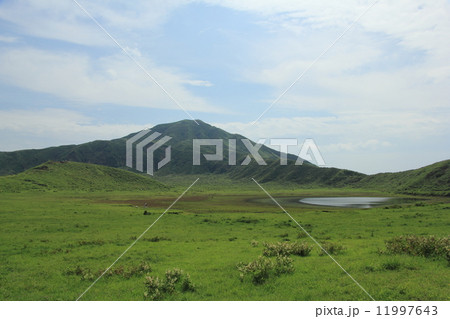 阿蘇草千里ヶ浜 11997643